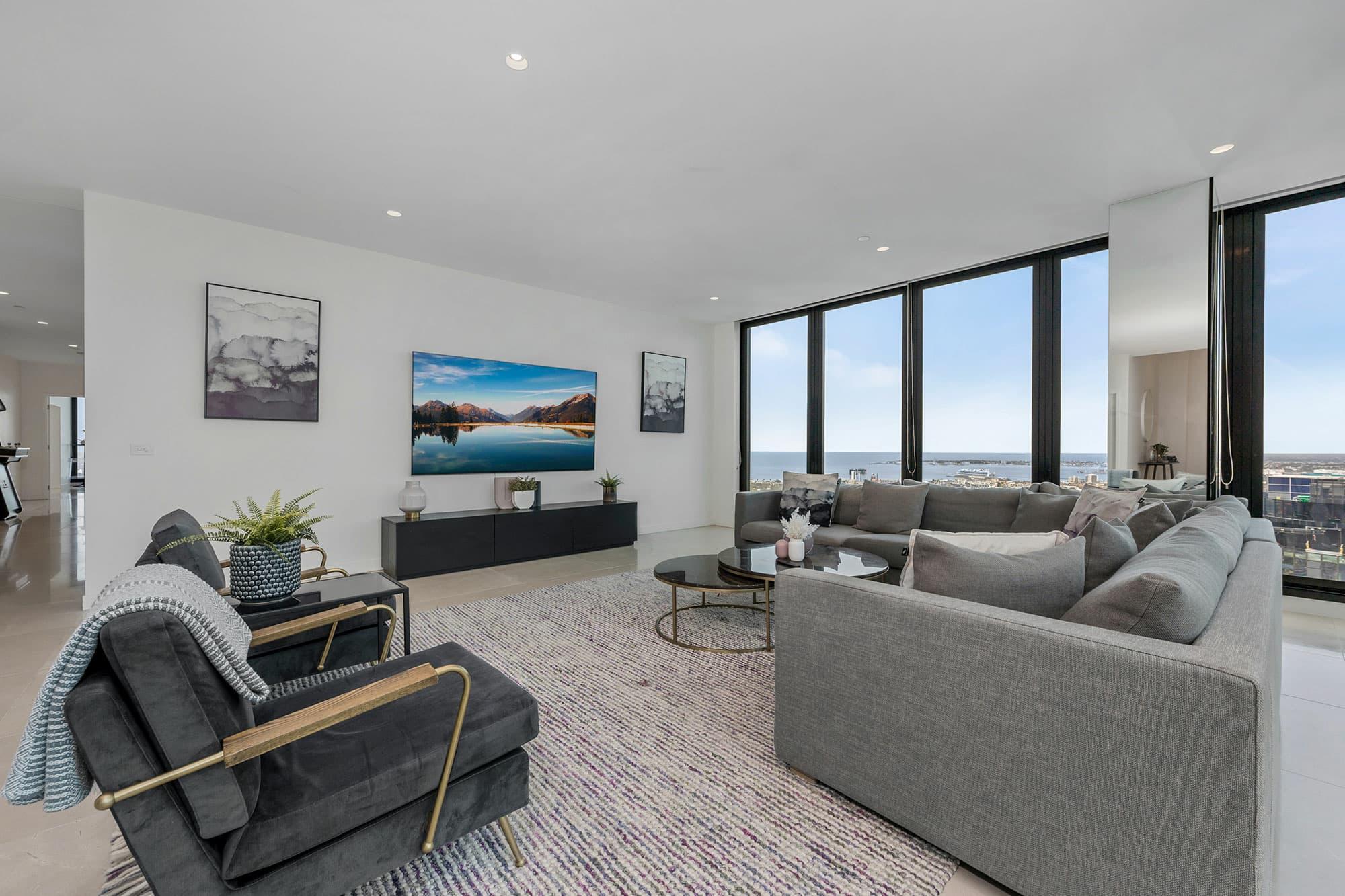 Exclusive 3 Bed Penthouse