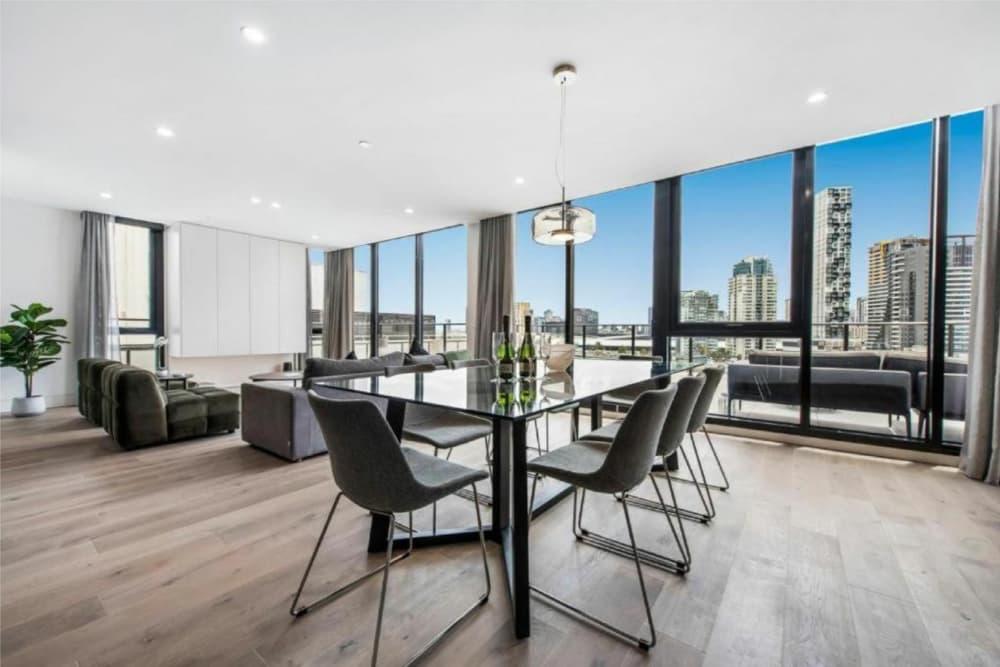Platinum 4 Bed Penthouse - Premium